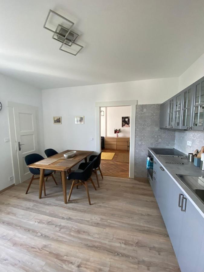 פראג Apartman Xaveriova מראה חיצוני תמונה