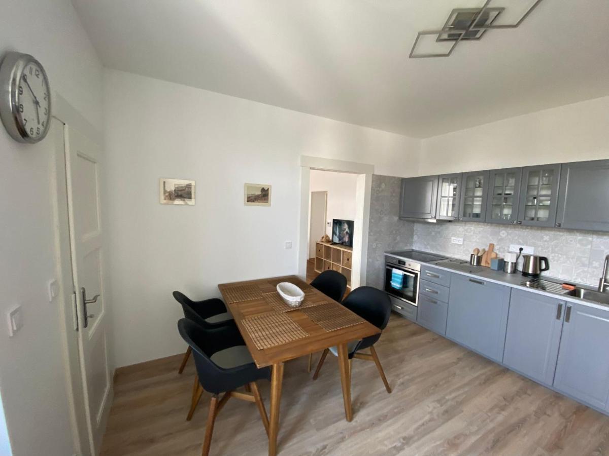 פראג Apartman Xaveriova מראה חיצוני תמונה