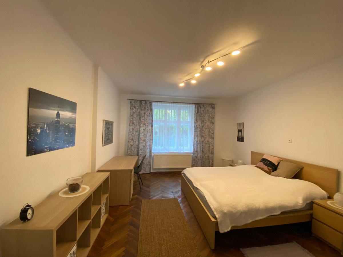 פראג Apartman Xaveriova מראה חיצוני תמונה